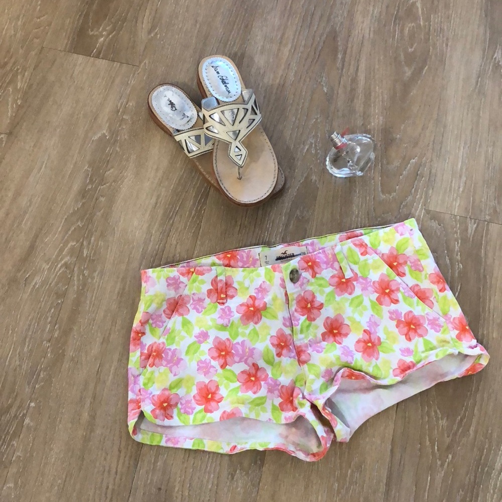 Hollister summer shorts